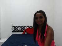 paola_bucy's Offline XXX Chat