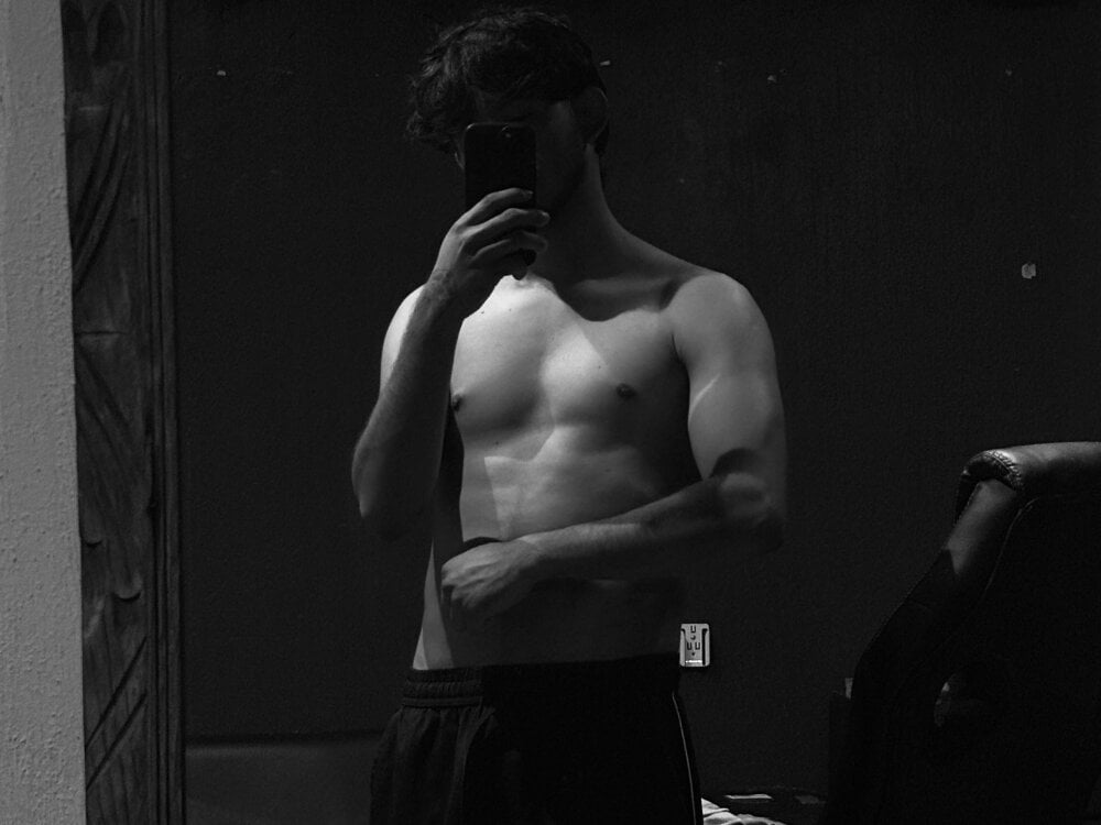 21macanabbc from stripchat