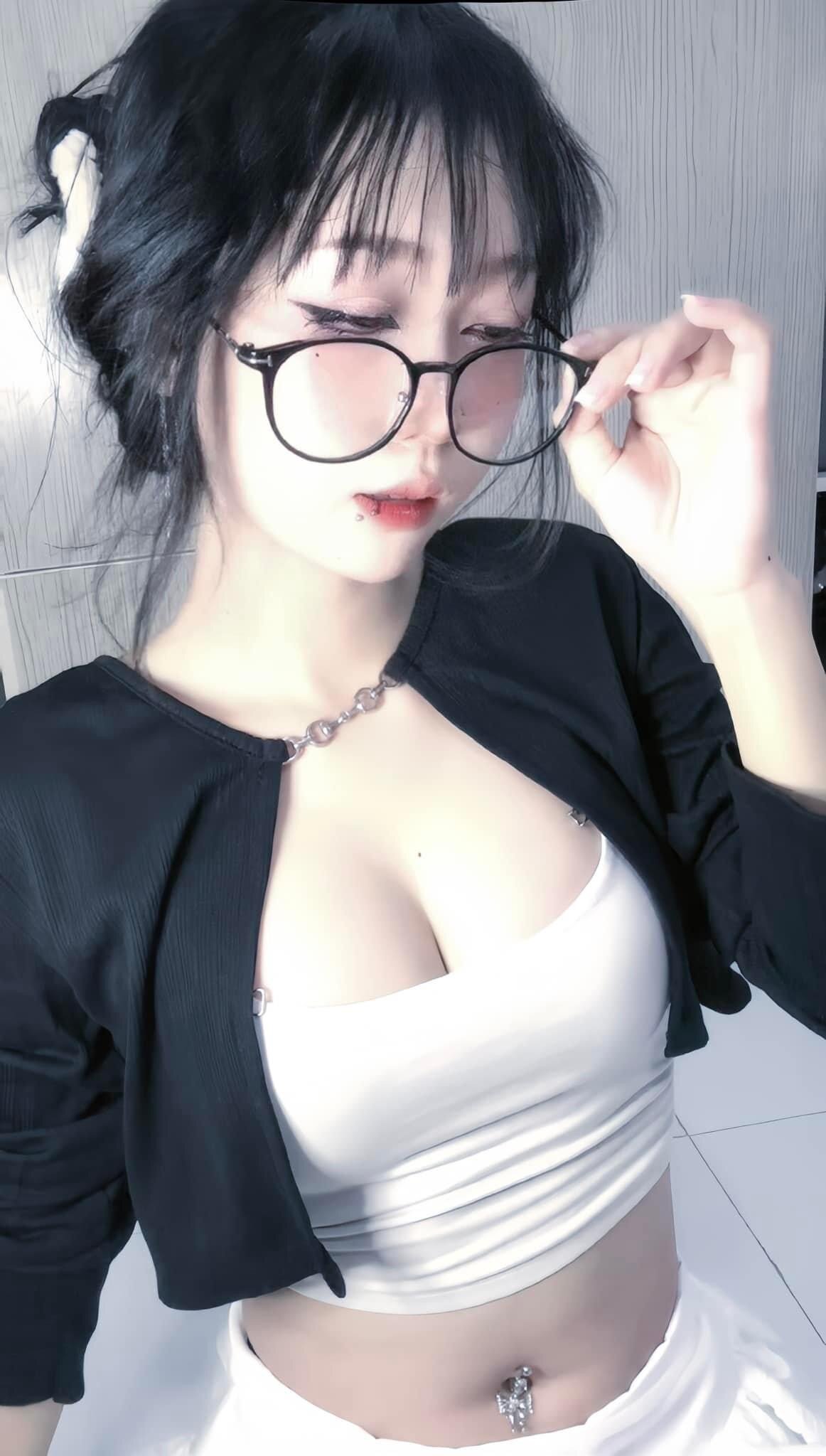 Tuo8702