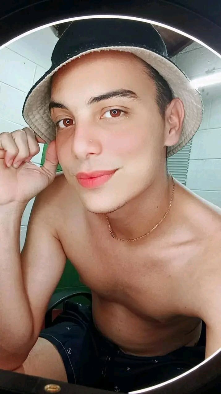 domickhot