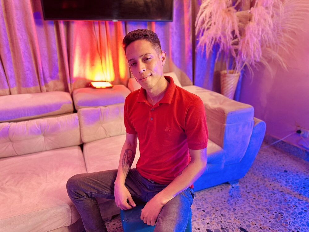 Benwalkert1_ profile