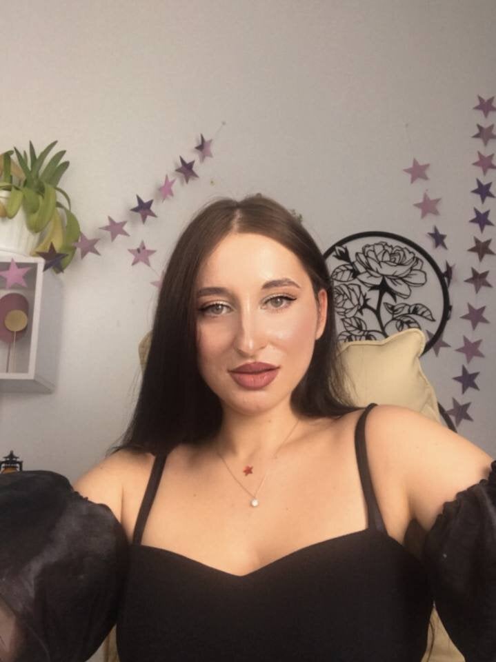 Angeli_Fox profile