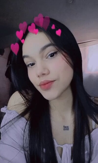 emily__suarez 🗃 live show