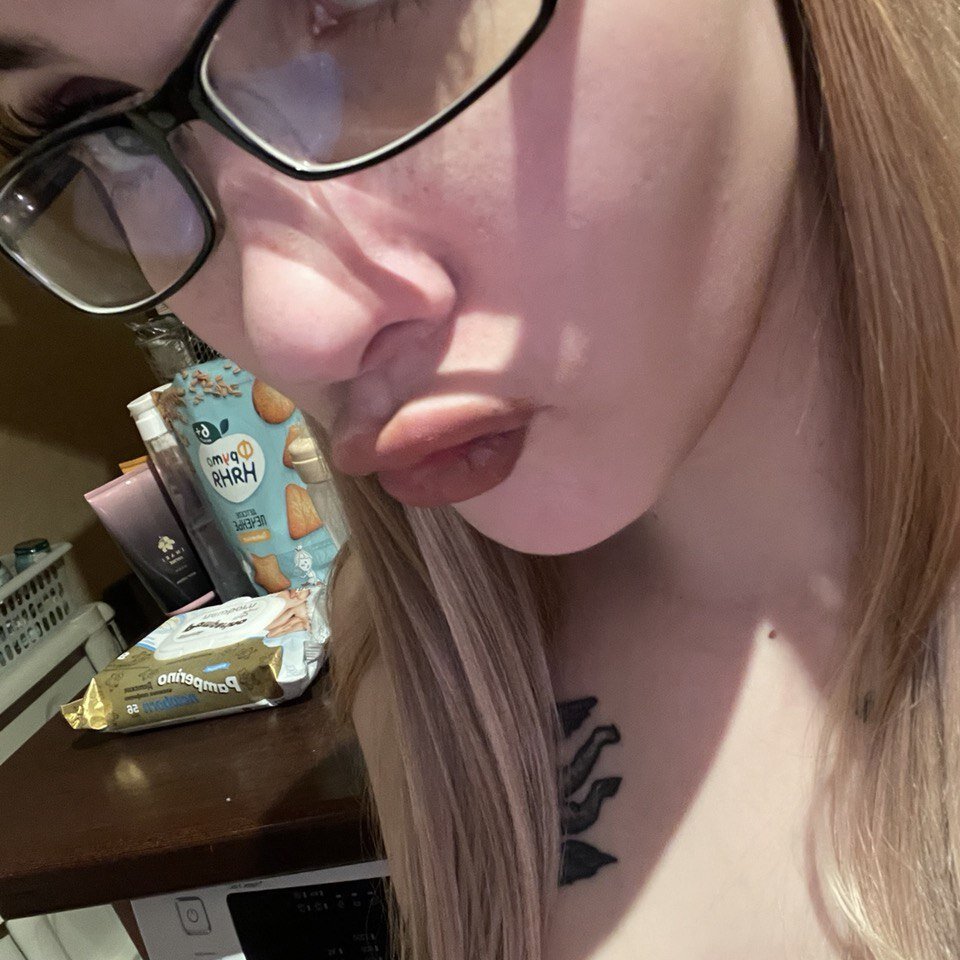 Live sex webcam photo for devilage #289484677