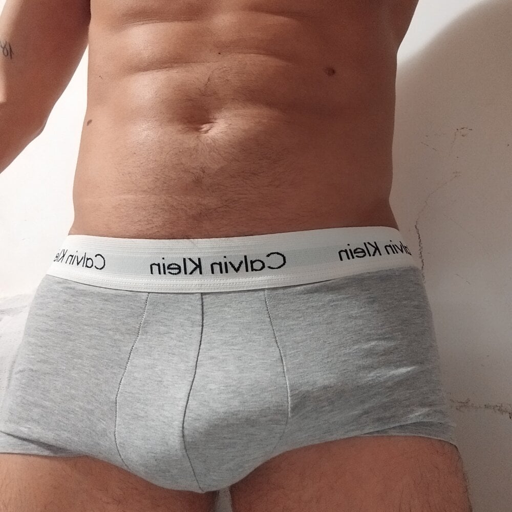 young_Perv profile