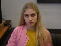 SandyBlondy's Offline Chat Room