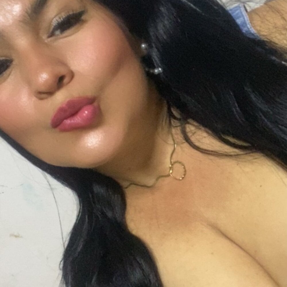 sexcams-joy.com saritasex69 livesex profile in spanish cams