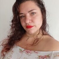 Perla_hot001's Offline Chat Room