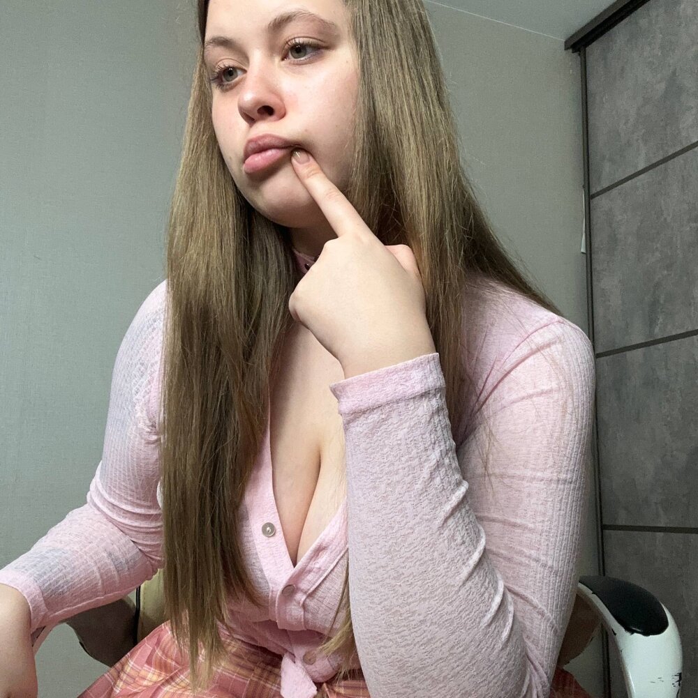 pornsexycams.com kiraparkers livesex profile in bisexual cams