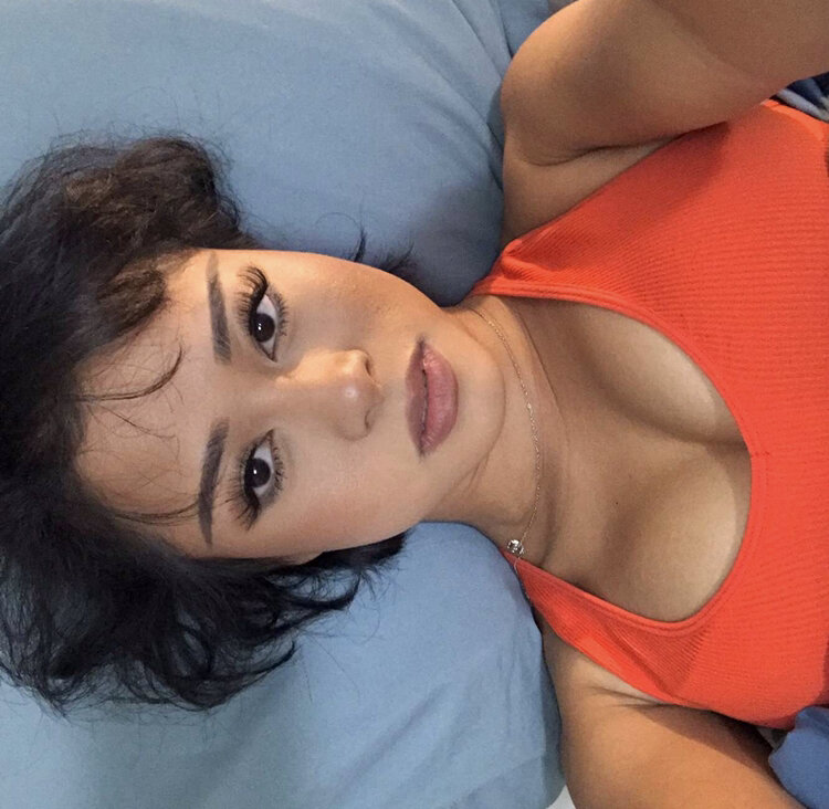 lily_ellado profile