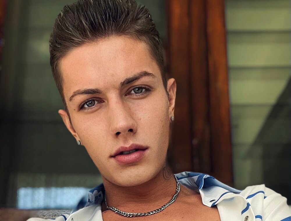 Dylan_RiverrA Webcam Show | Boyfriend Show