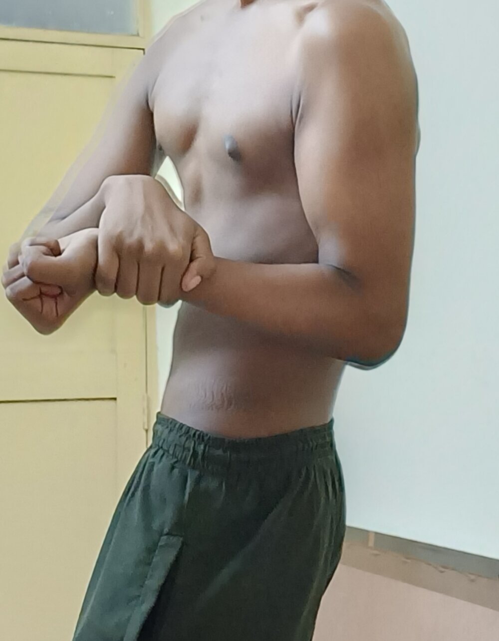 pahadi_bull75 from stripchat