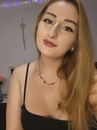 dixielarys's webcam live show