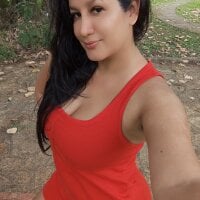 Watch keilymadam's Live Sex Show