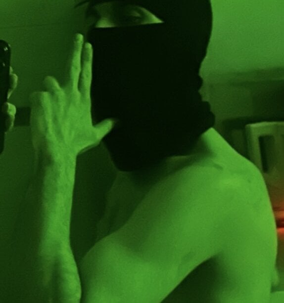 tomaszshow's Offline XXX Chat