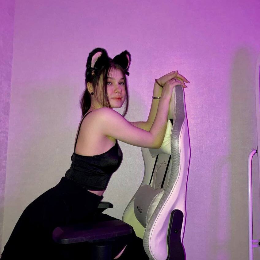 Mary___Mack 🌆 chatroom
