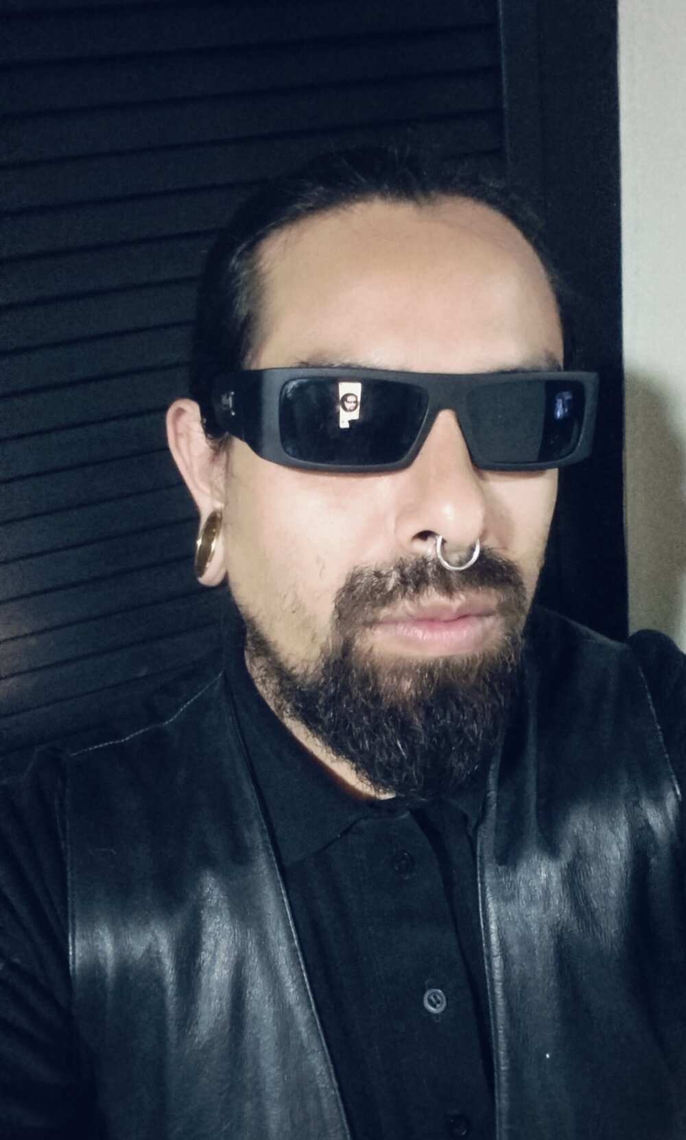 Chacon_Quintana666's Offline XXX Chat