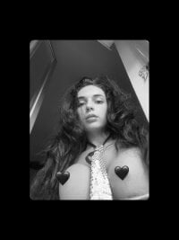 Model nahiacoelho