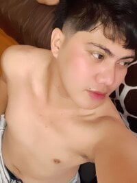 Lowel_Smith's webcam live show