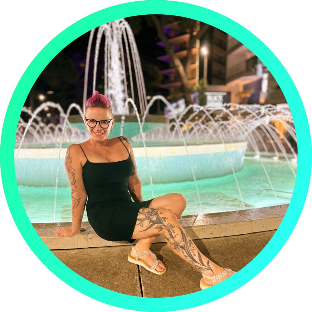 Live sex webcam photo for German_Milf #289994797