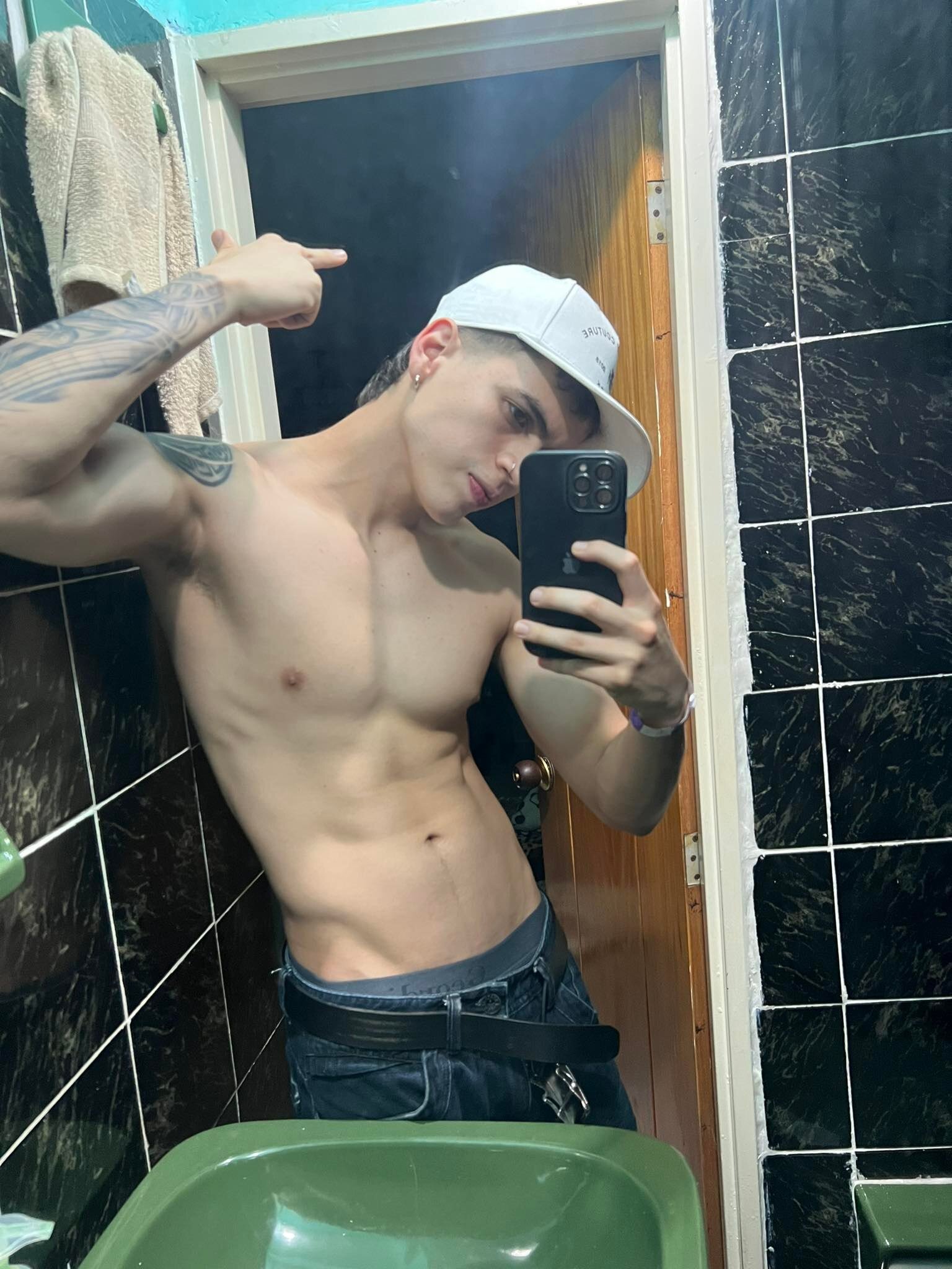 Mathew_wolff
