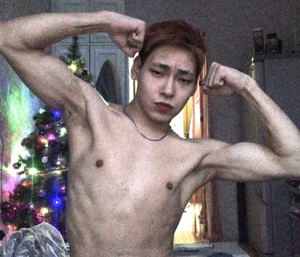 PinkBull0909: офлайн-секс-чат