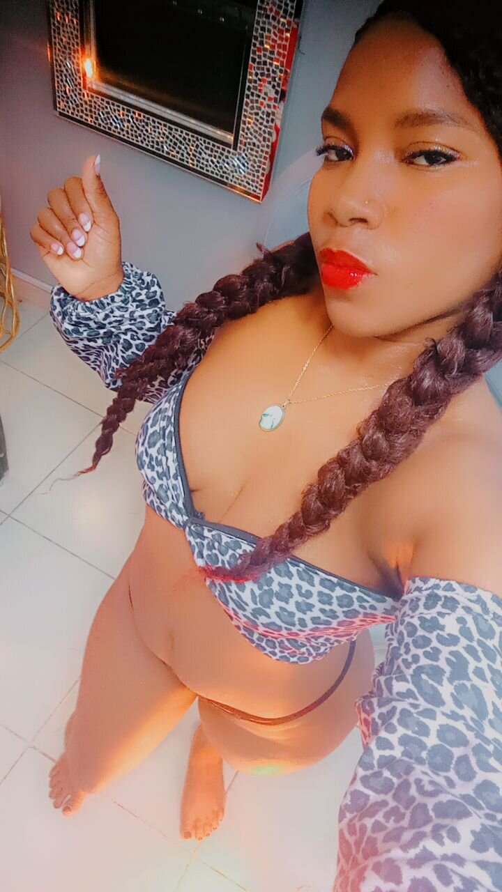 ArianaBanks