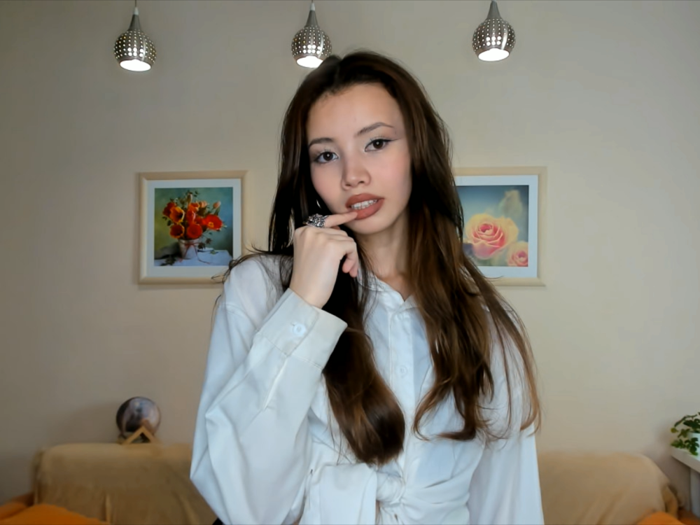 LynnWestt's Offline XXX Chat