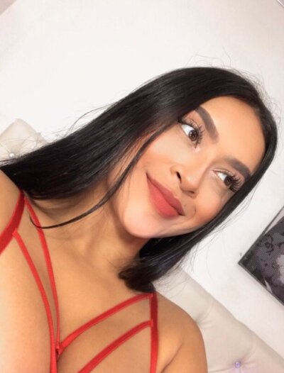sasha__rose19 ♓ online cam