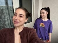 SleekBodiesLive's Offline Chat Room