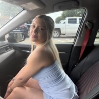 saantama's webcam live show