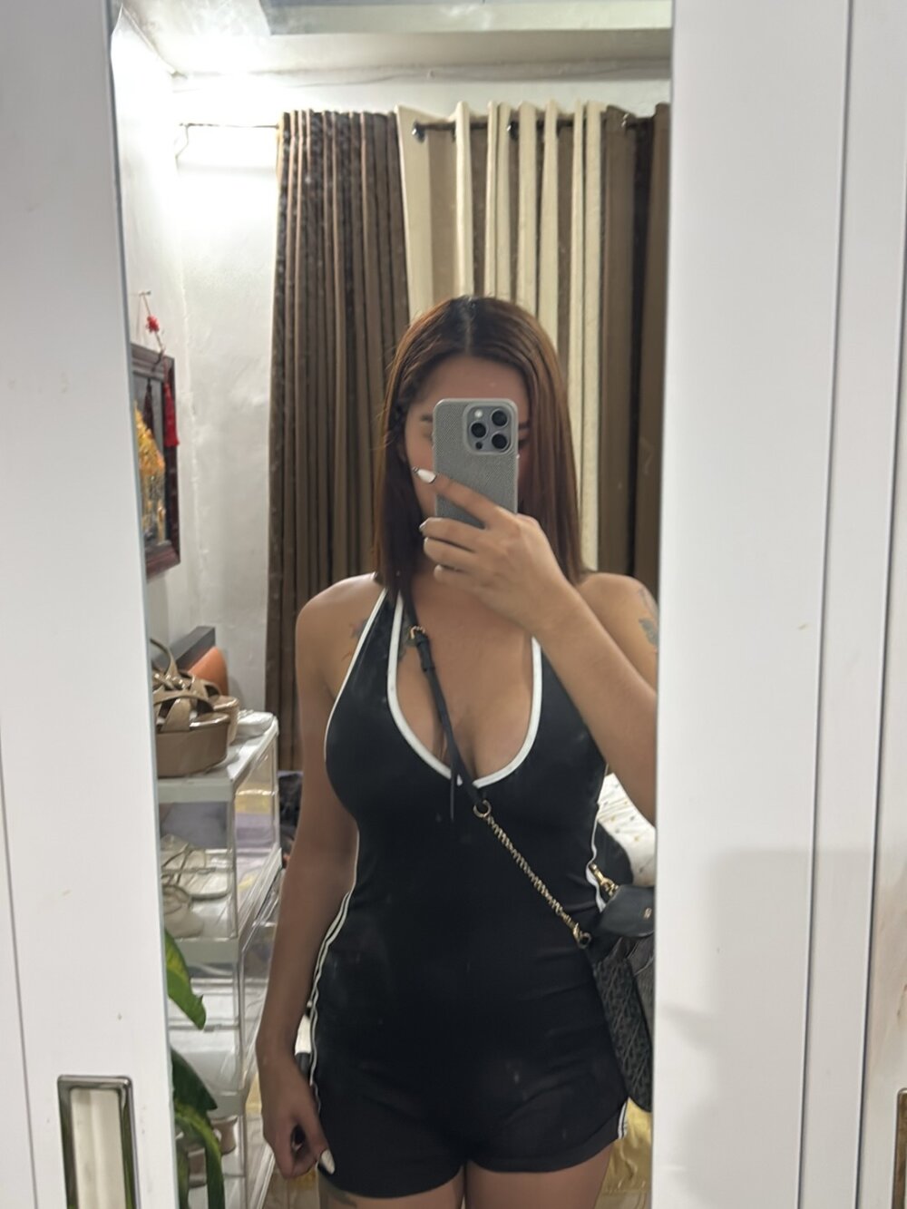majestic_jasmine from stripchat