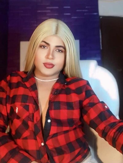 emma_anne from stripchat