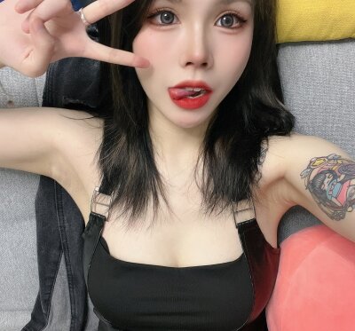 HellGirl000 🦋 live online webcam