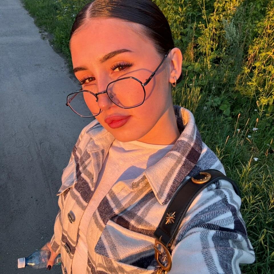 crystalldavis webcam livesex profile on livesex.fan