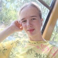 ClareBeckeer's Offline Chat Room