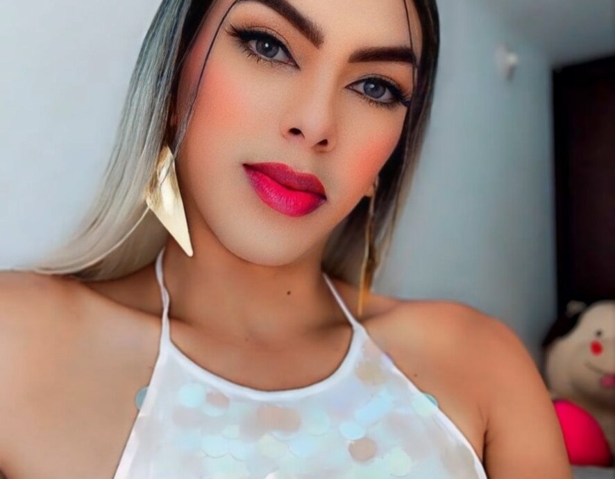 Live sex webcam photo for sexygirl_shakira #290063534