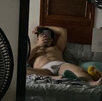 Jeffstar__'s Offline XXX Chat