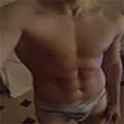 bullvoglioso19825 from stripchat