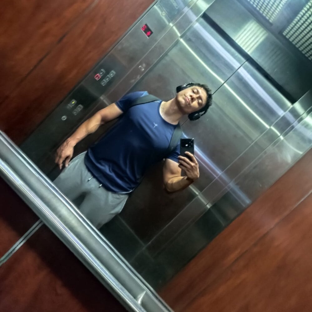 CONDE1997's Offline XXX Chat