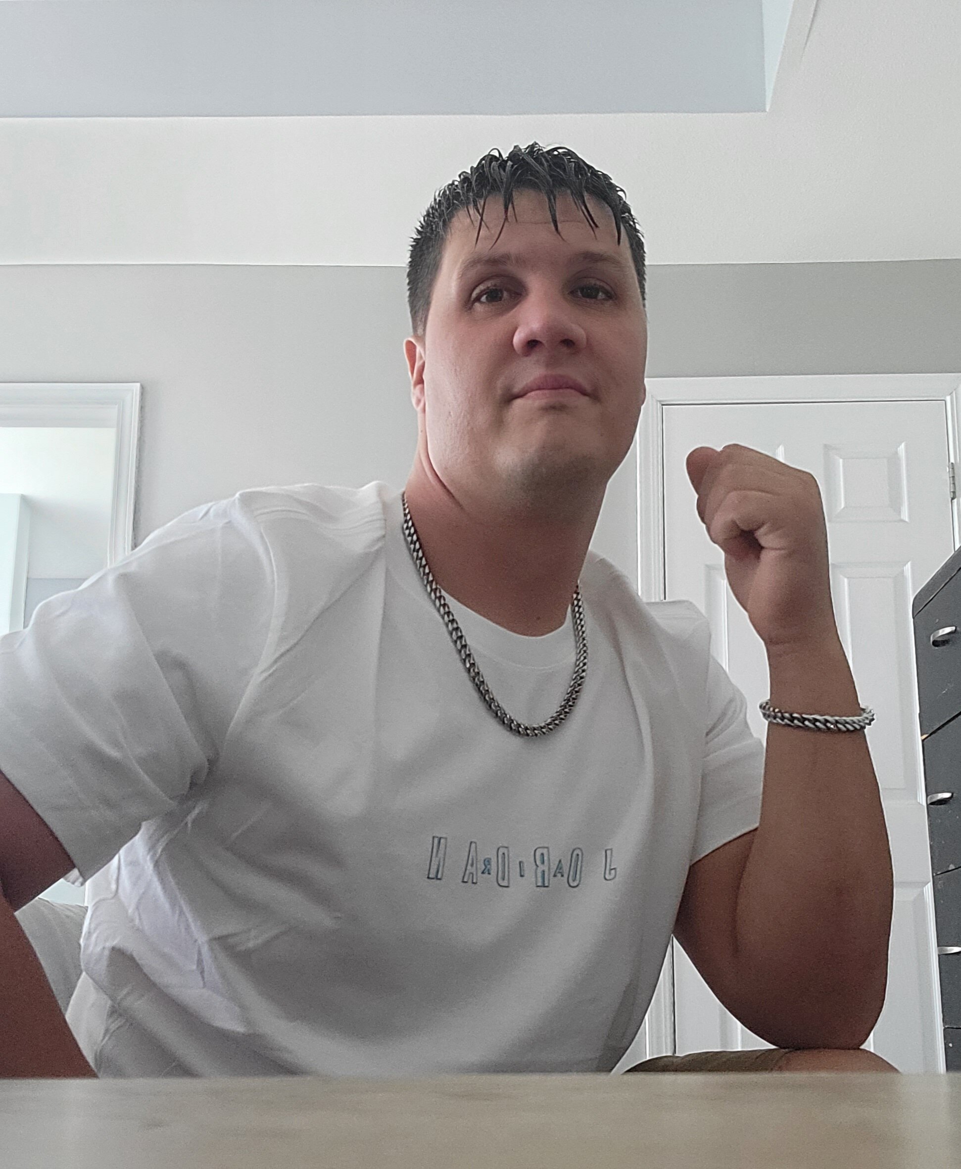 Sexybiguy