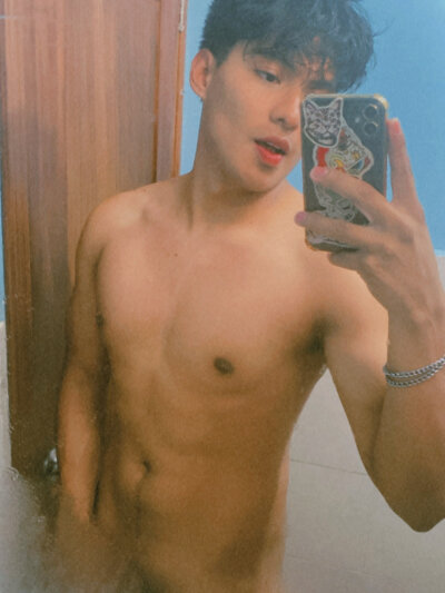 stuard-19 Live Cam on StripChat