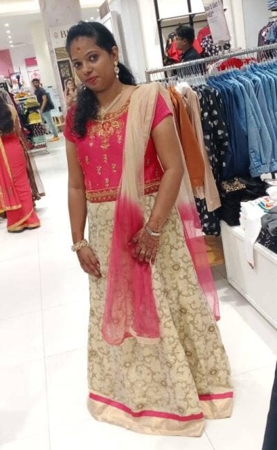 Chikki_20 on StripChat