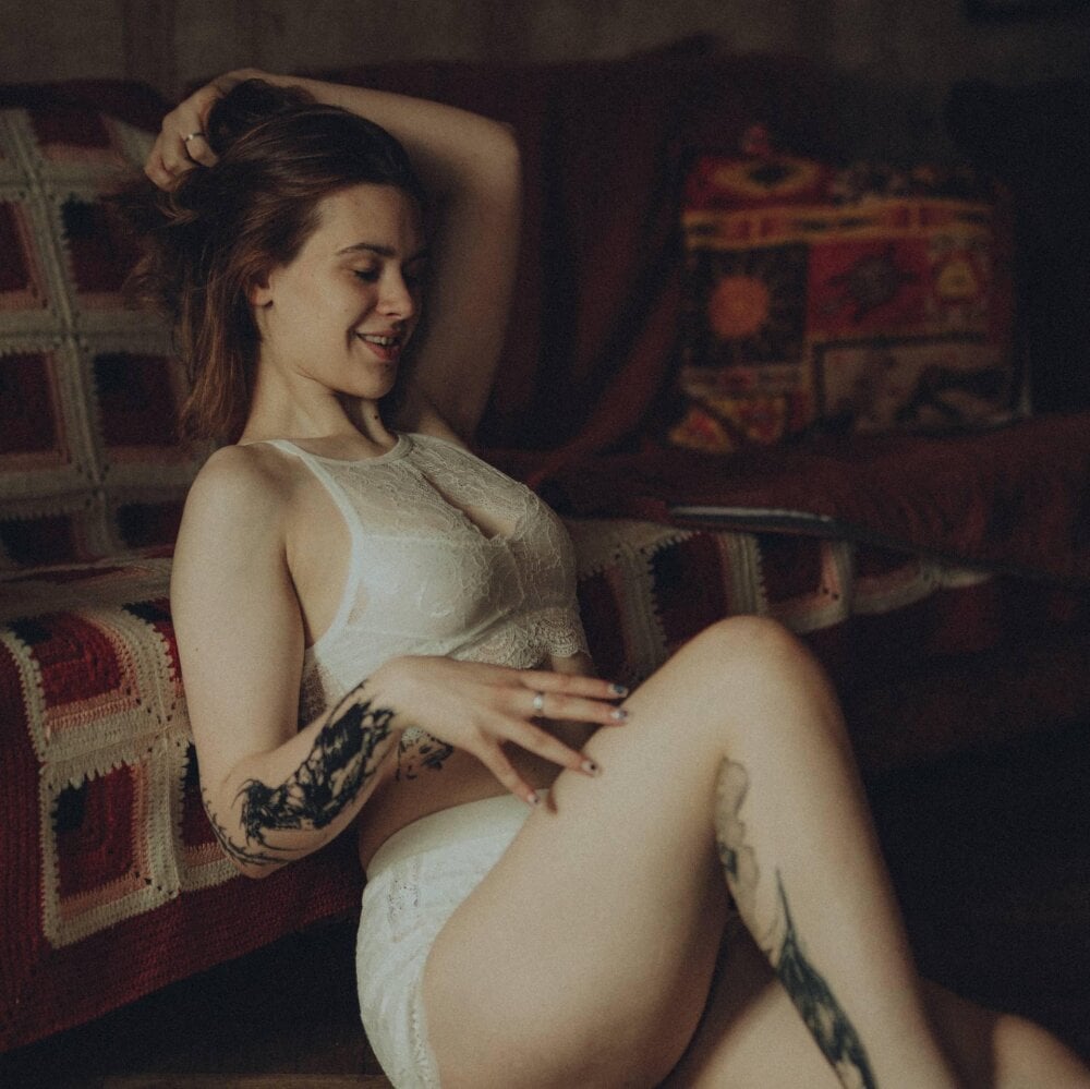 lorapuffs from stripchat