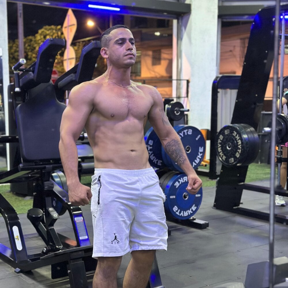 MIKE_WOLFF