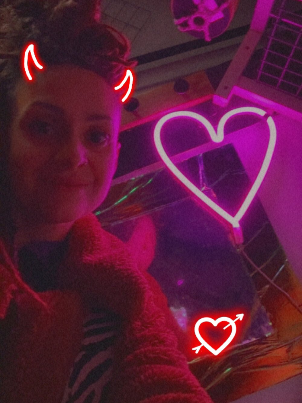 watchgirlcam.com ticklednipples livesex profile in in-my-flower-kingdom cams