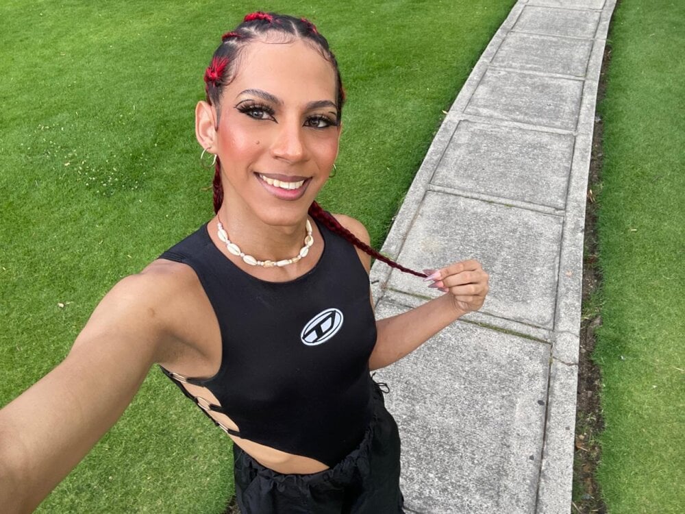 Mia-Oficial's Offline XXX Chat