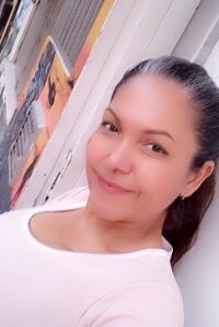 salome_smith_'s Offline Chat Room
