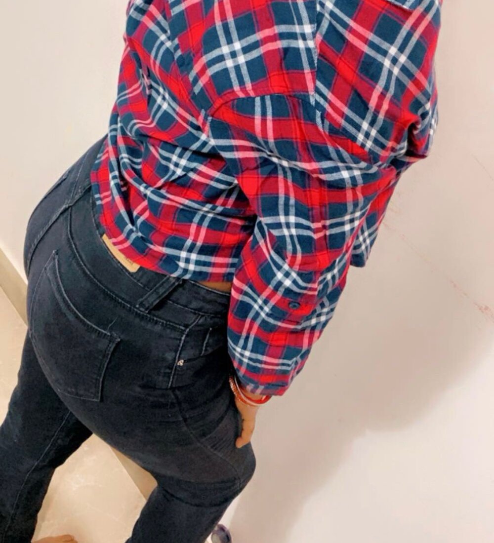 sexcam3d.net sweet-ananya23 livesex profile in blond-hair cams