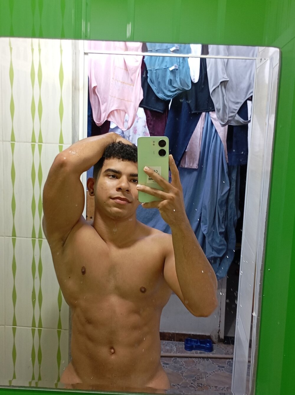 harrinson_hot